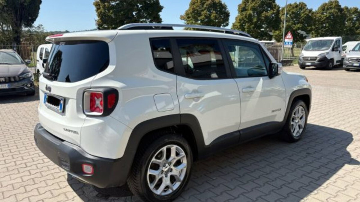 Jeep Renegade 1.6 Mjt 120 CV Limited (3)