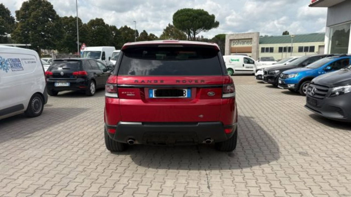 Land Rover Range Rover Sport 3.0D l6 249 CV HSE Dynamic Stealth (4)