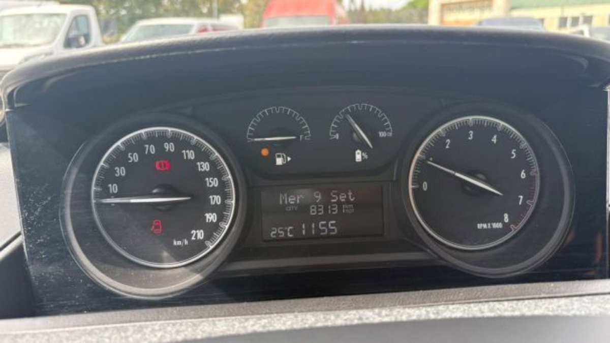 Lancia Ypsilon 1.0 FireFly 5 porte S&S Hybrid Silver Plus (8)