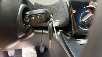 Lancia Ypsilon 1.0 FireFly 5 porte S&S Hybrid Silver Plus (9)