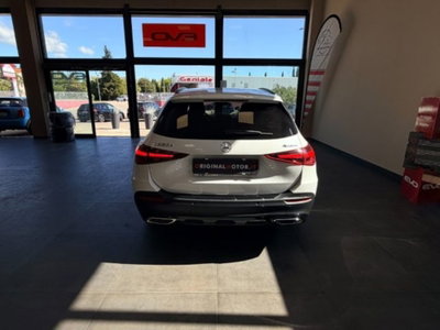 Mercedes-Benz Classe C Station Wagon 220 d Mild hybrid 4Matic Premium Plus All-Terrain (4)