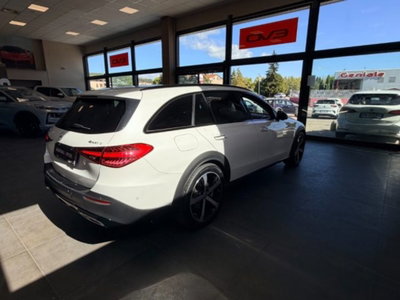 Mercedes-Benz Classe C Station Wagon 220 d Mild hybrid 4Matic Premium Plus All-Terrain (5)