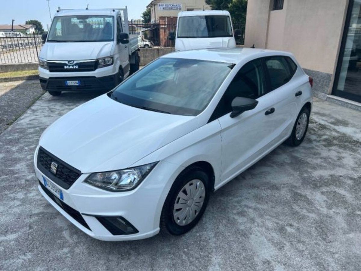 SEAT Ibiza 1.6 TDI 95 CV 5 porte Business (2)