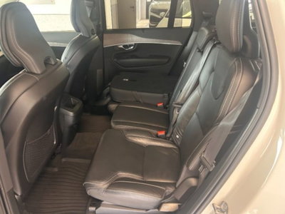 Volvo XC90 B5 (d) AWD automatico 7 posti Plus Dark (8)