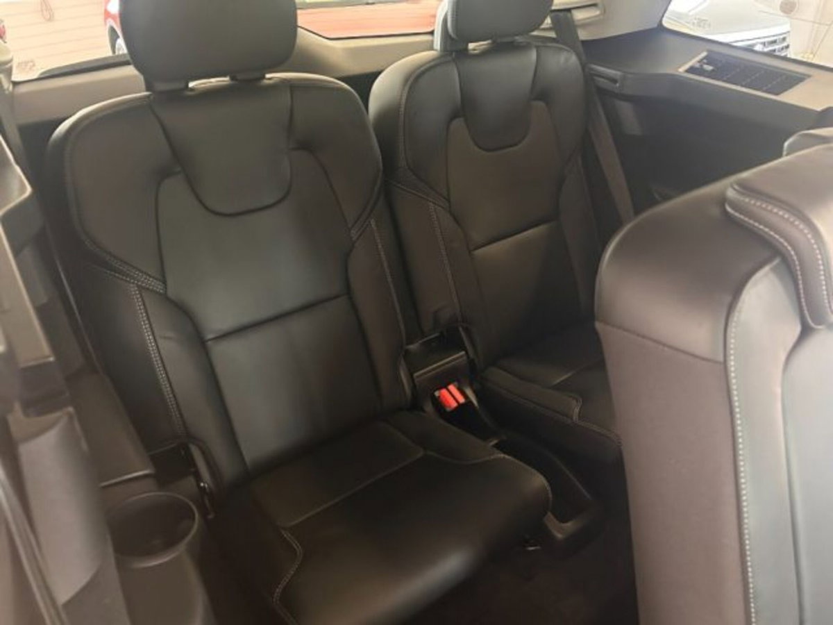 Volvo XC90 B5 (d) AWD automatico 7 posti Plus Dark (9)