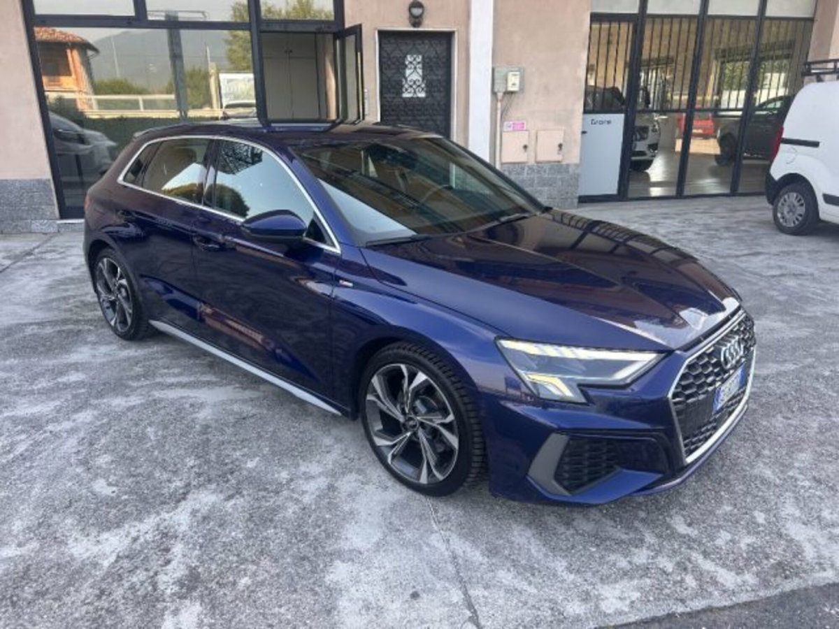 Audi A3 Sportback 35 TDI S tronic S line edition (2)