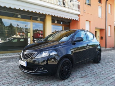 Lancia Ypsilon 1.2 69 CV 5 porte GPL Gold Plus usata