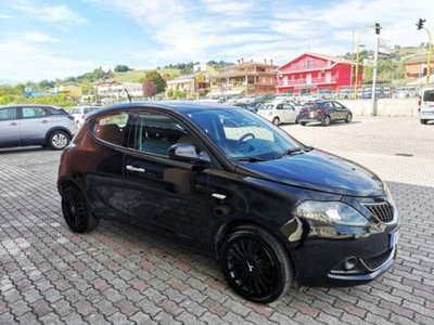 Lancia Ypsilon 1.2 69 CV 5 porte GPL Gold Plus (10)