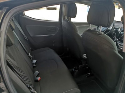 Lancia Ypsilon 1.2 69 CV 5 porte GPL Gold Plus (19)