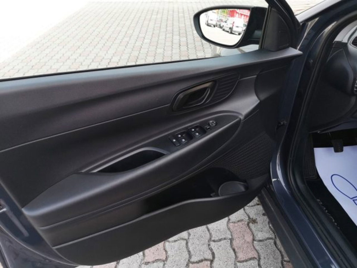 Hyundai Bayon 1.2 Gpl Xtech 78cv mt (15)