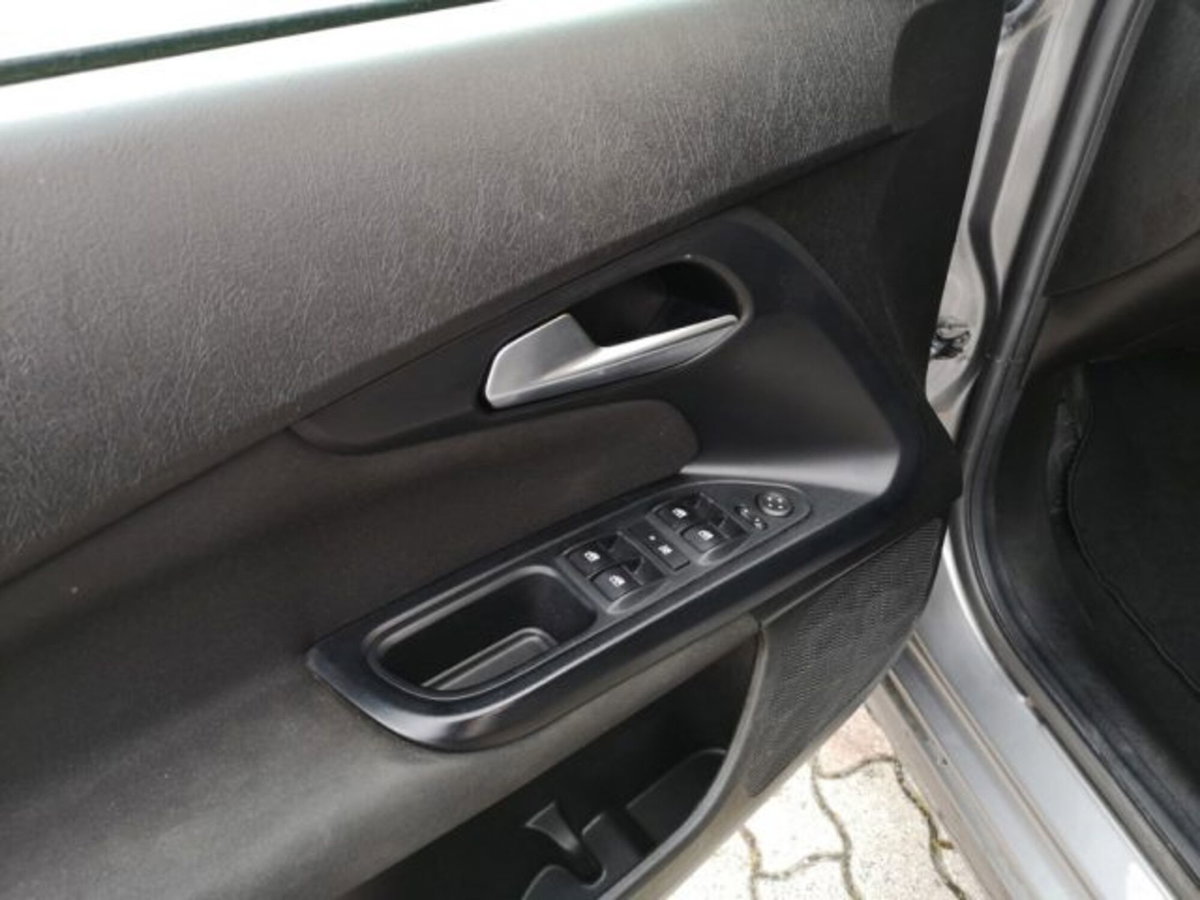 Fiat Tipo Station Wagon Tipo 1.6 Mjt S&S DCT SW Lounge (14)