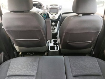 Hyundai ix20 1.4 CRDI 90 CV XPossible (15)