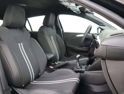 Opel Corsa 1.2 hybrid GS 100cv dct6 (11)