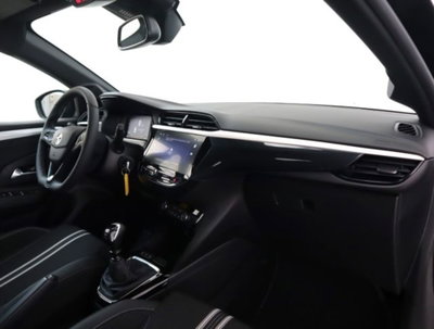Opel Corsa 1.2 hybrid GS 100cv dct6 (12)