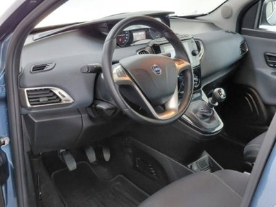 Lancia Ypsilon 1.0 FireFly 5 porte S&S Hybrid Gold Plus (10)