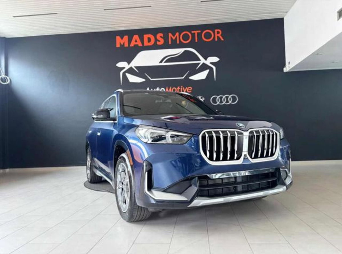 BMW X1 sDrive 18d xLine (2)