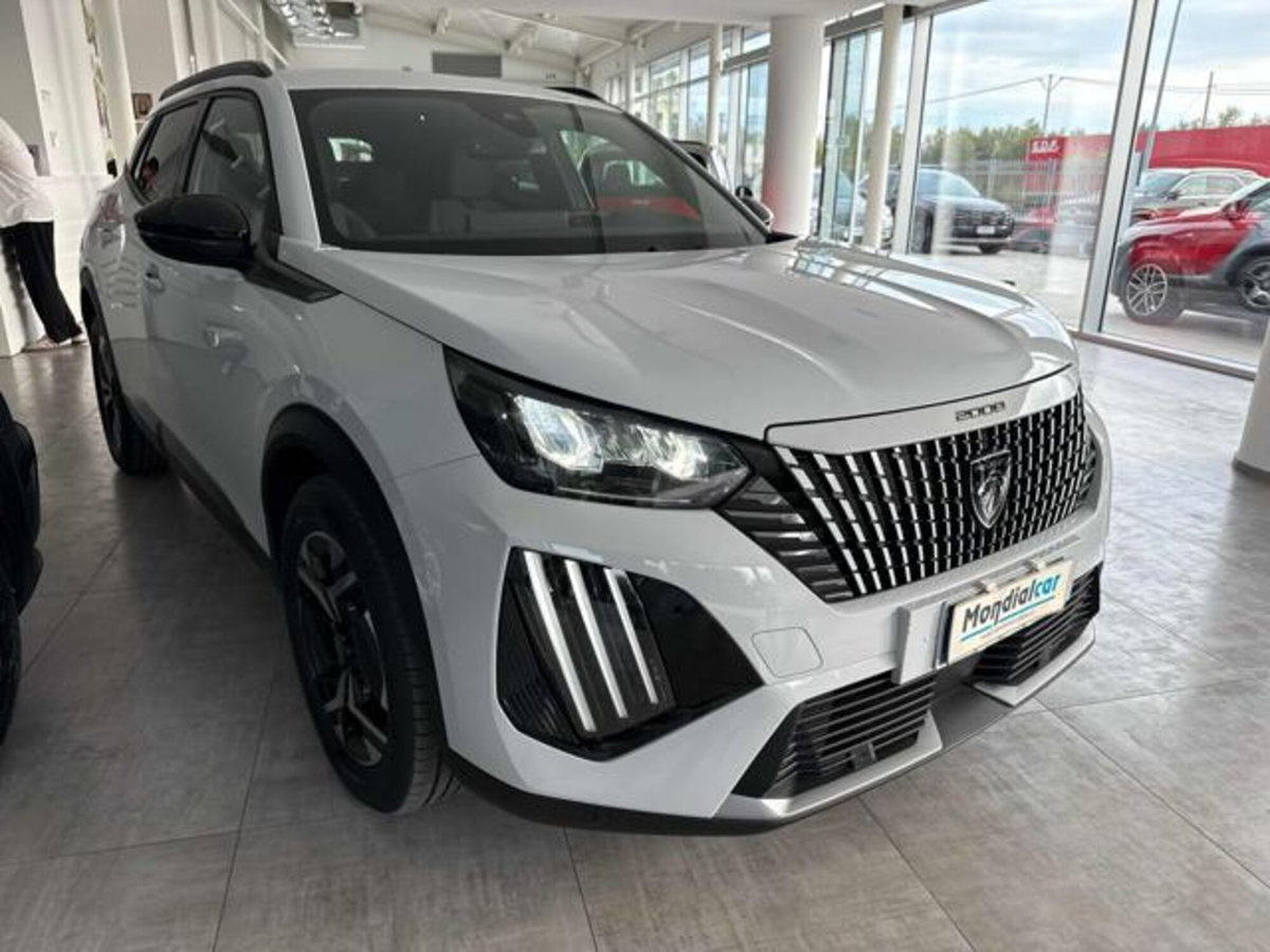 Peugeot 2008 PureTech 100 S&S Allure (3)