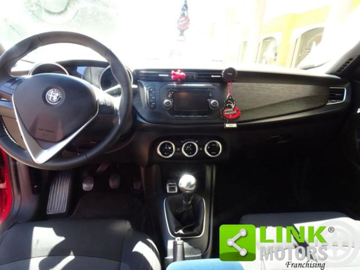 Alfa Romeo Giulietta 1.6 JTDm Super 120cv (10)