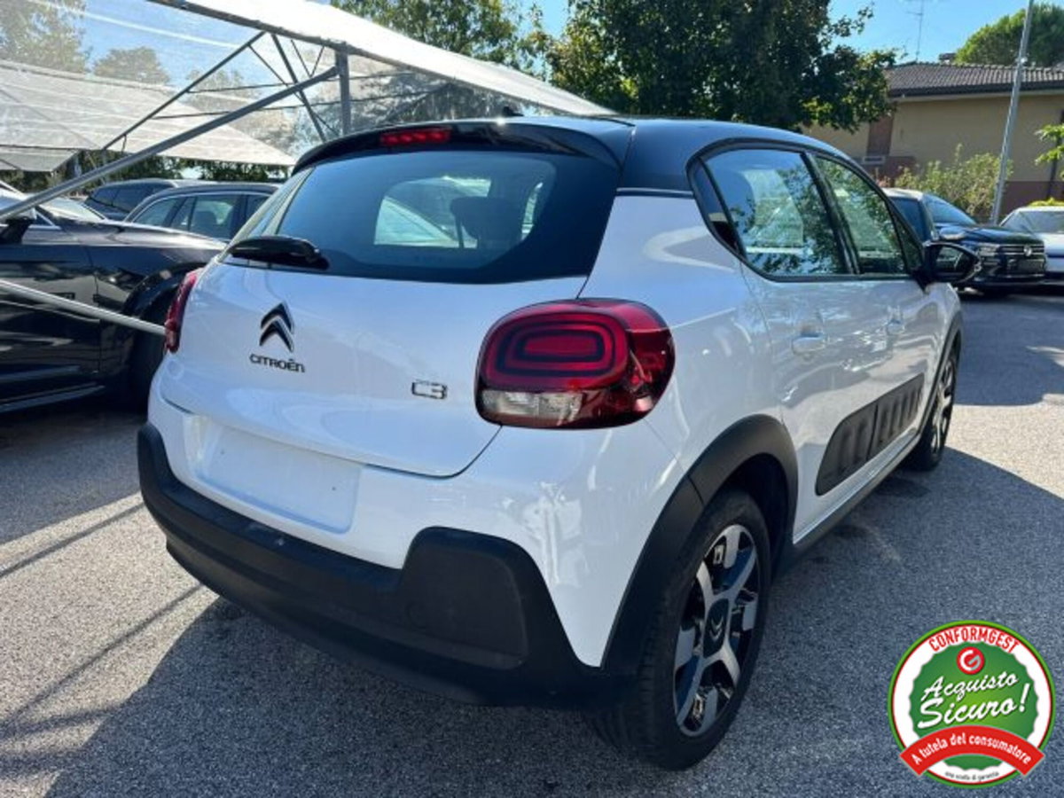 Citroen C3 PureTech 82 Shine (3)