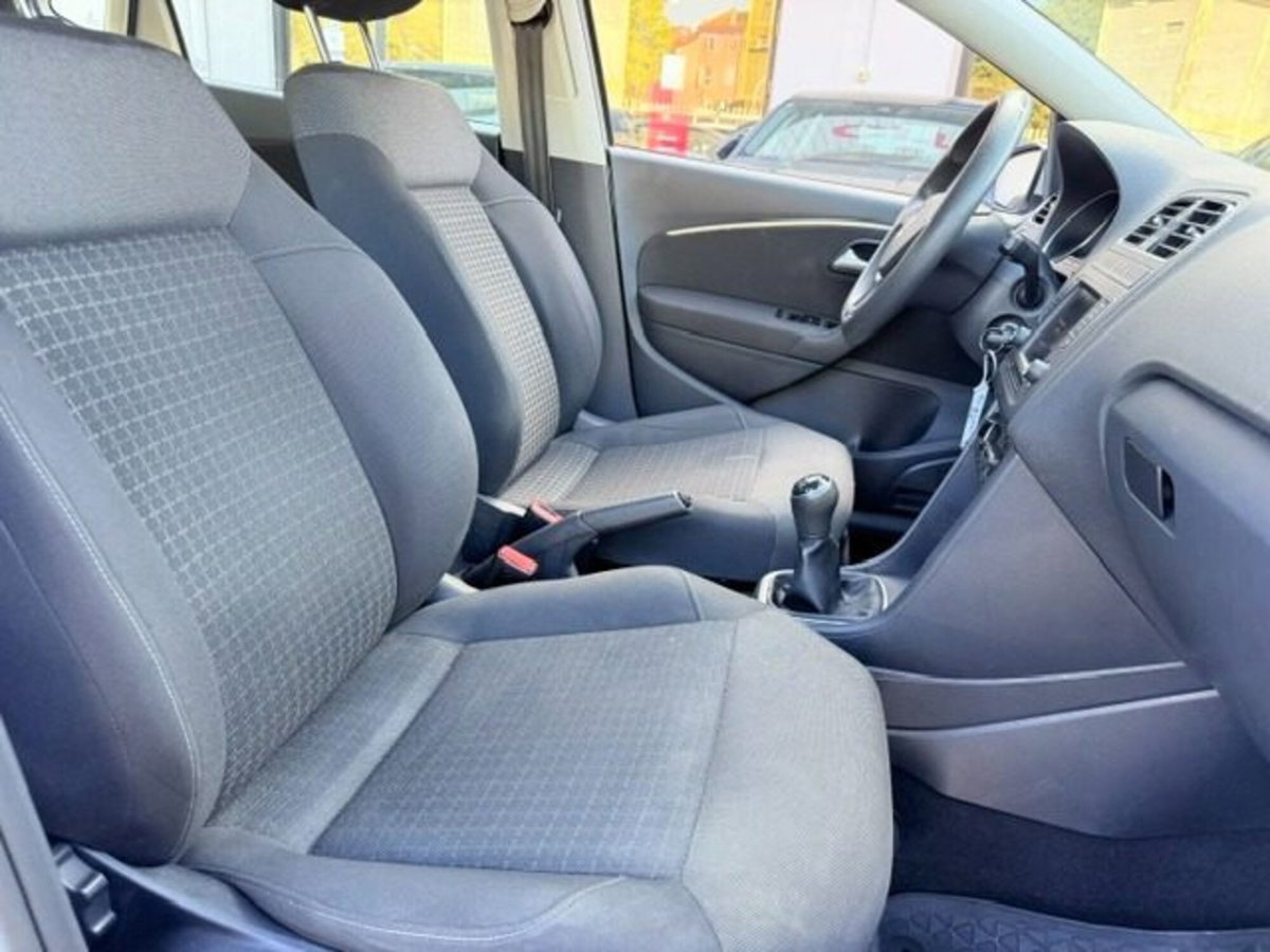 Volkswagen Polo 1.0 MPI 75 CV 5p. Comfortline (10)