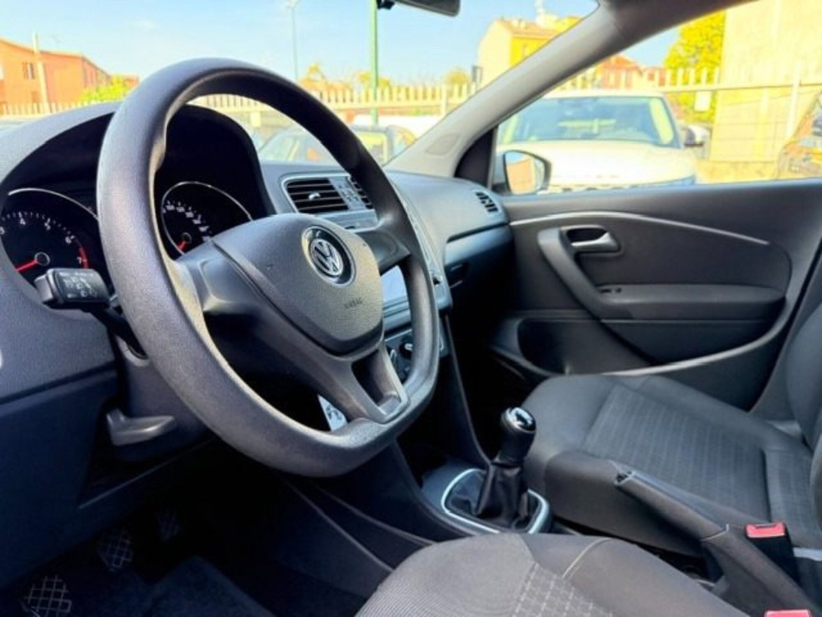 Volkswagen Polo 1.0 MPI 75 CV 5p. Comfortline (6)