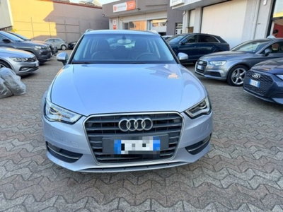 Audi A3 Sportback 1.6 TDI Design (2)