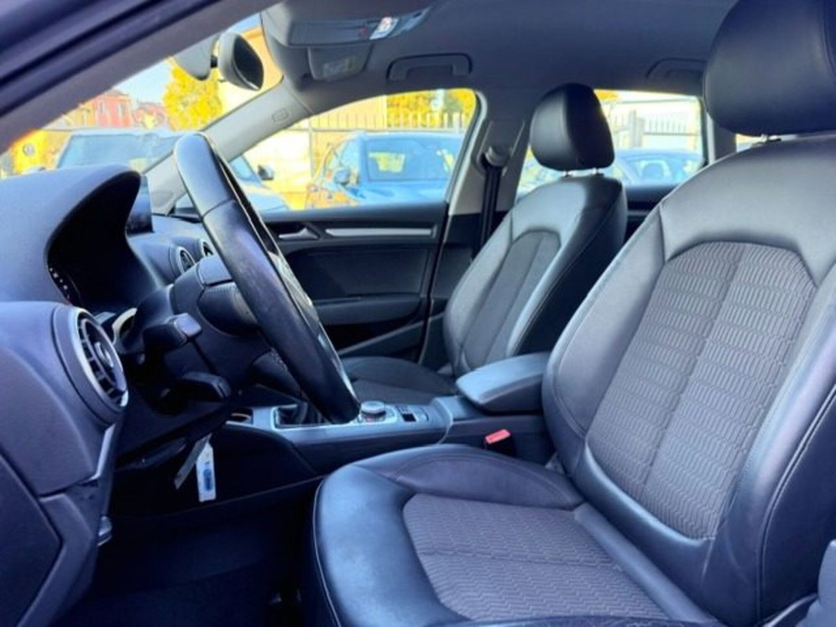 Audi A3 Sportback 1.6 TDI Design (8)
