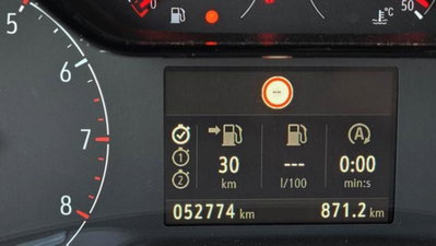 Opel Grandland X 1.5 diesel Ecotec Start&Stop aut. 120 Anniv. (8)