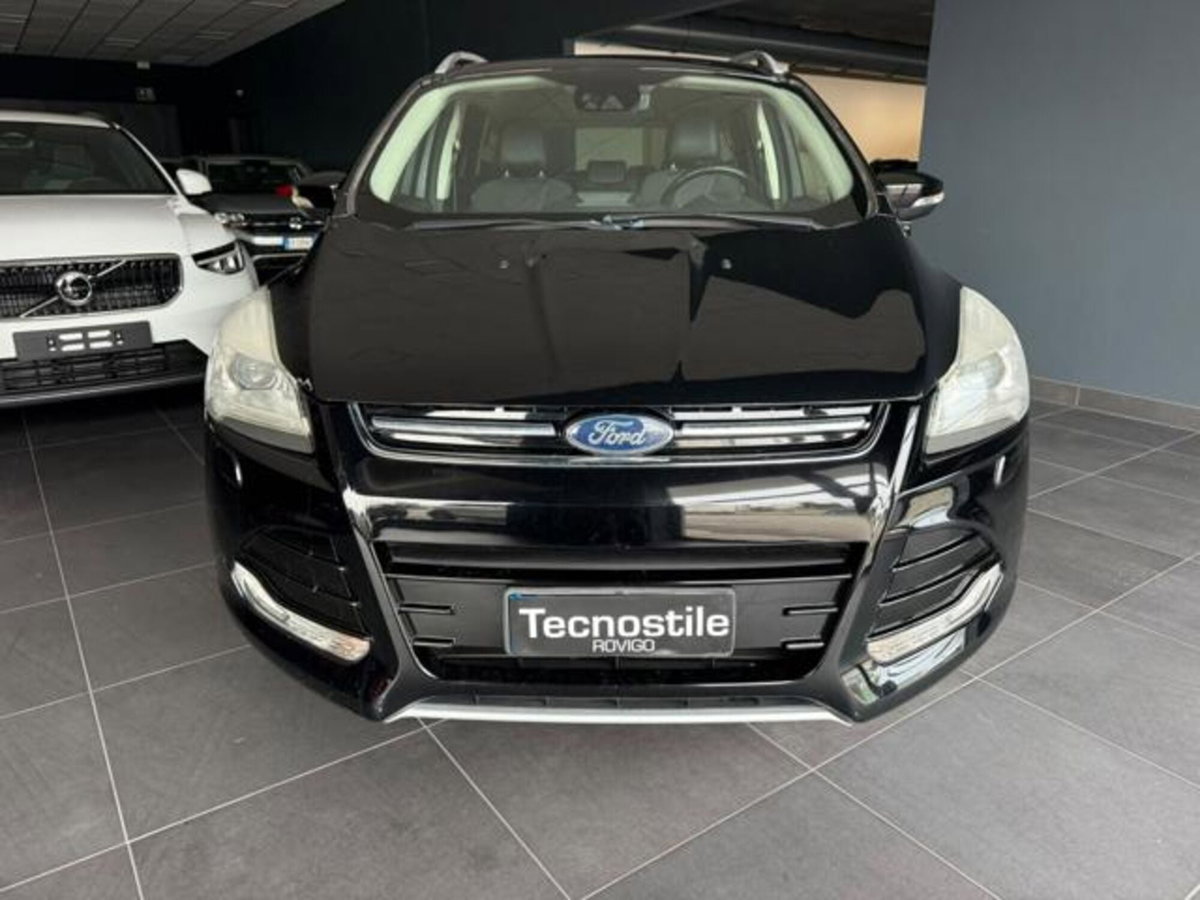 Ford Kuga 2.0 TDCI 120 CV S&S 2WD Titanium (2)