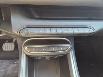 Jeep Avenger 1.2 turbo Altitude fwd 100cv (16)