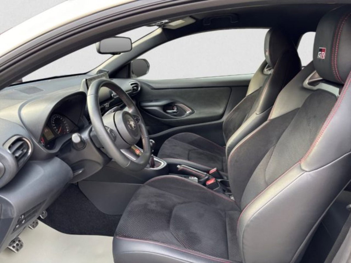 Toyota GR Yaris 1.6 Turbo 3 porte GR Yaris Circuit (10)