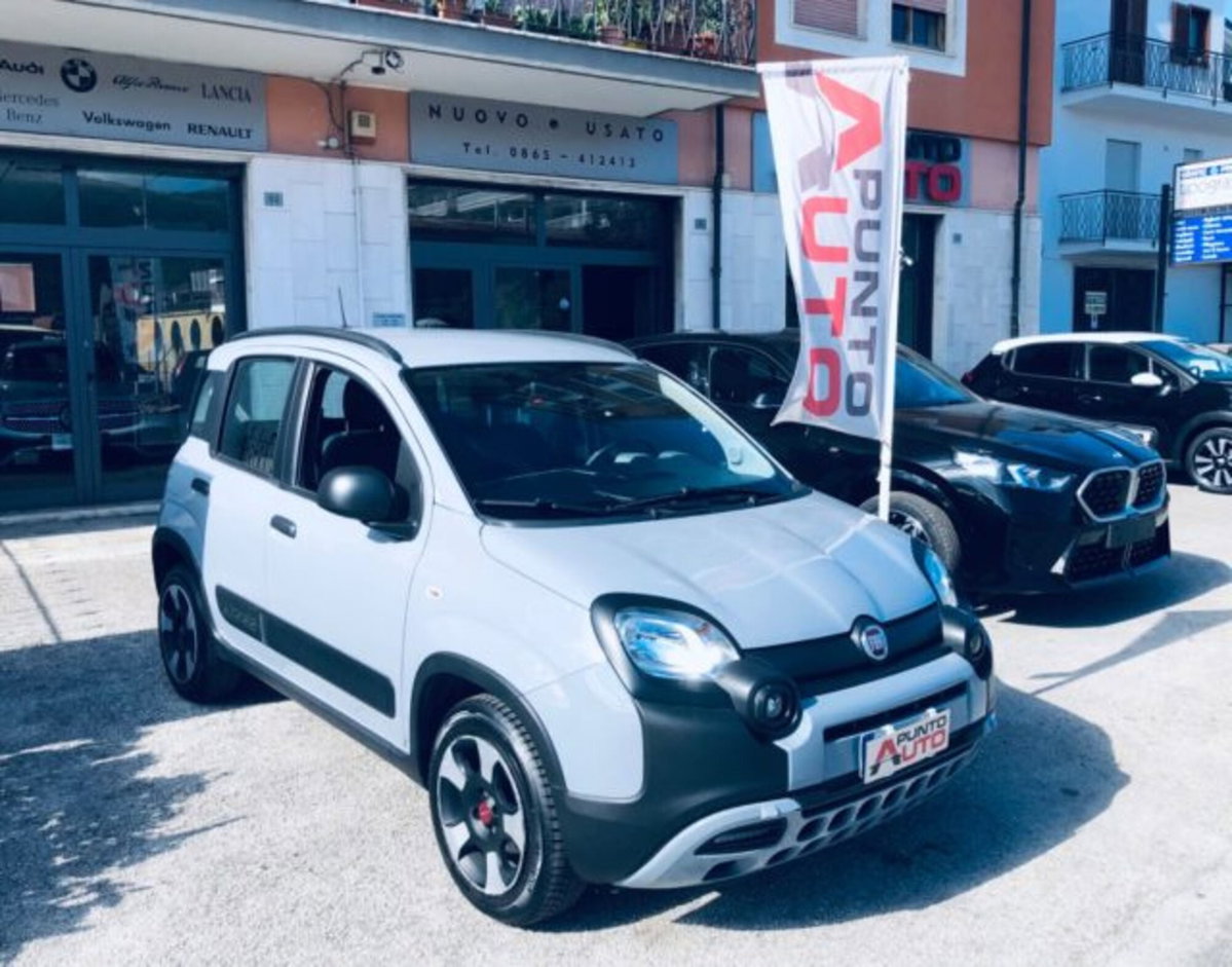 Fiat Panda Cross 1.0 firefly hybrid Cross s&s 70cv 5p.ti