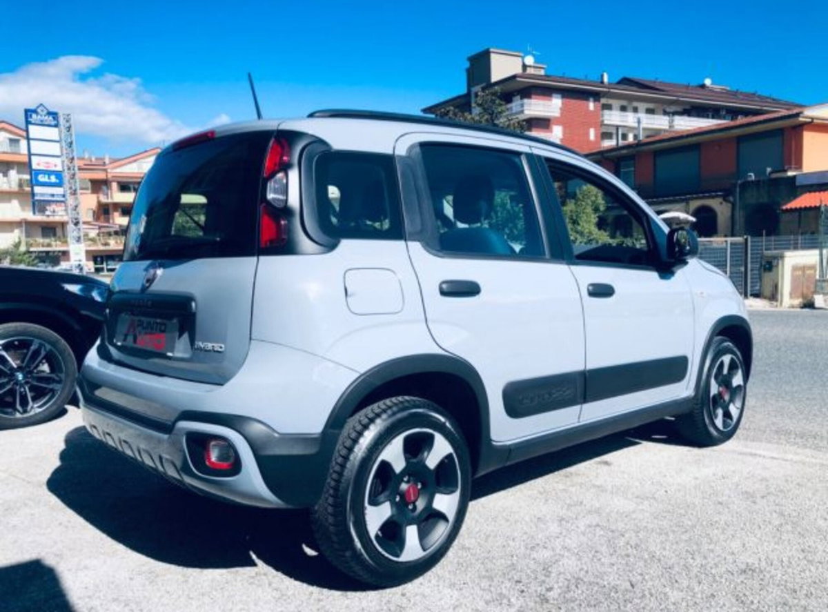 Fiat Panda Cross 1.0 firefly hybrid Cross s&s 70cv 5p.ti (4)