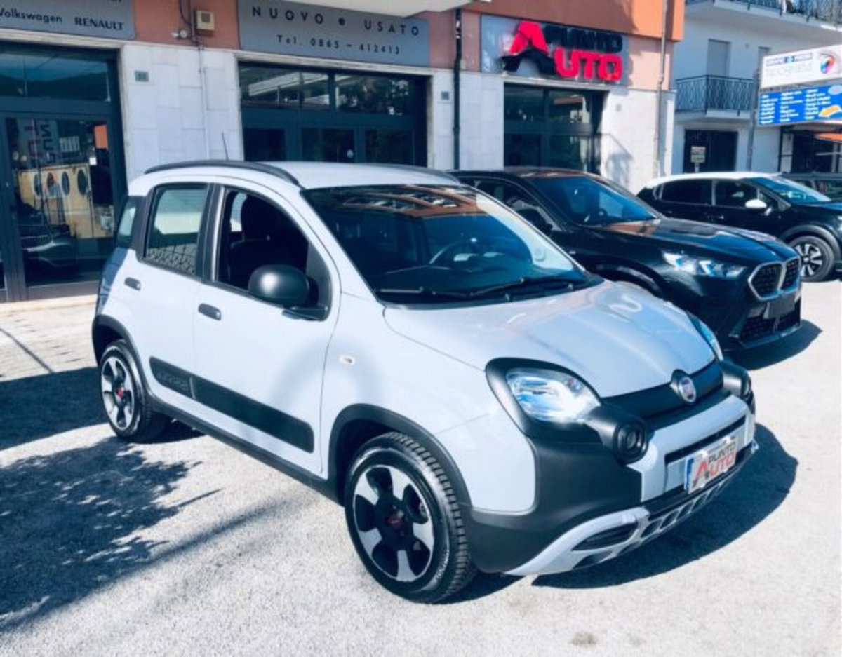 Fiat Panda Cross 1.0 firefly hybrid Cross s&s 70cv 5p.ti (8)