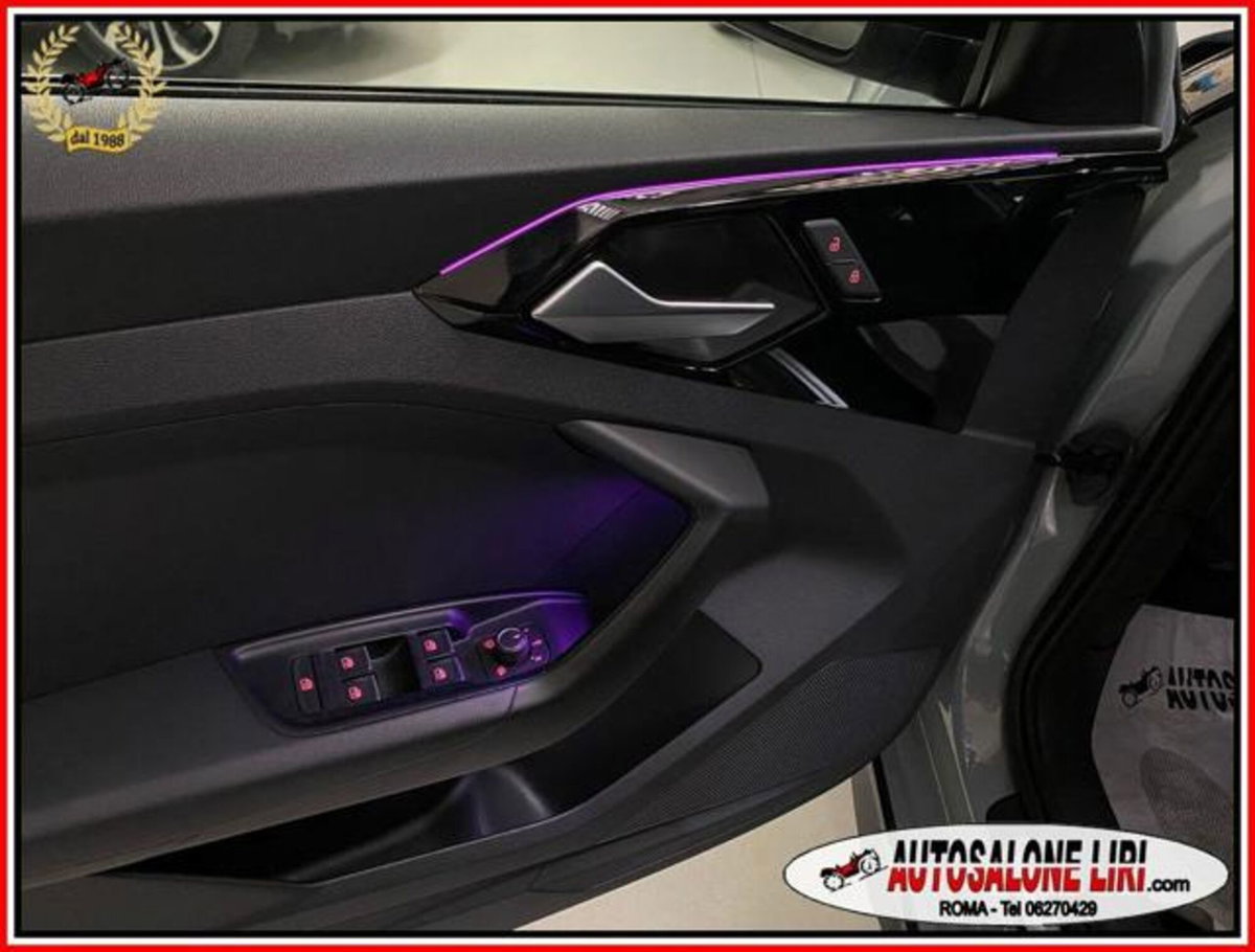 Audi A1 allstreet allstreet 30 TFSI S tronic Identity Contrast (19)