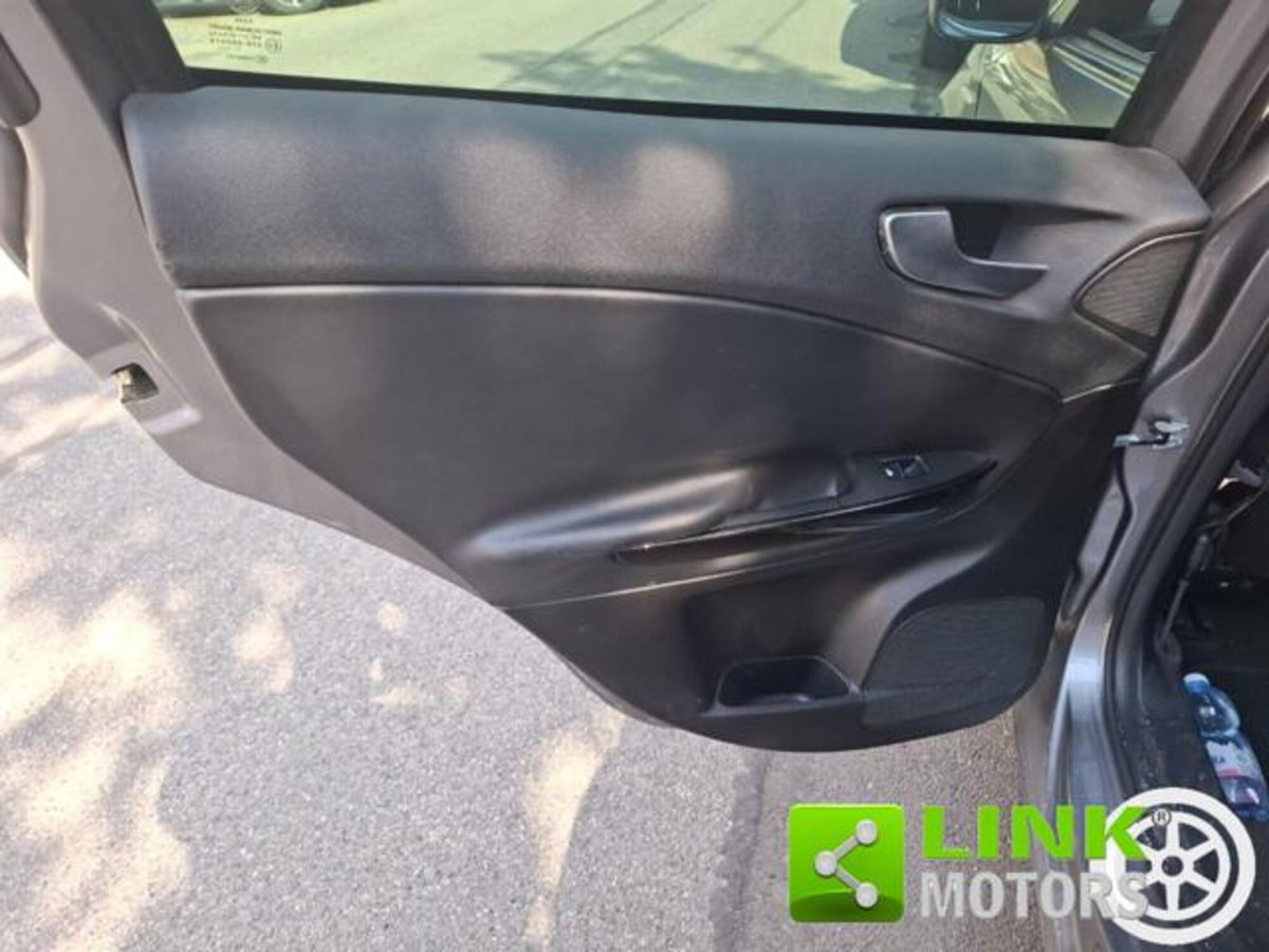 Alfa Romeo Giulietta 2.0 JTDm-2 Progression 170cv tct (12)