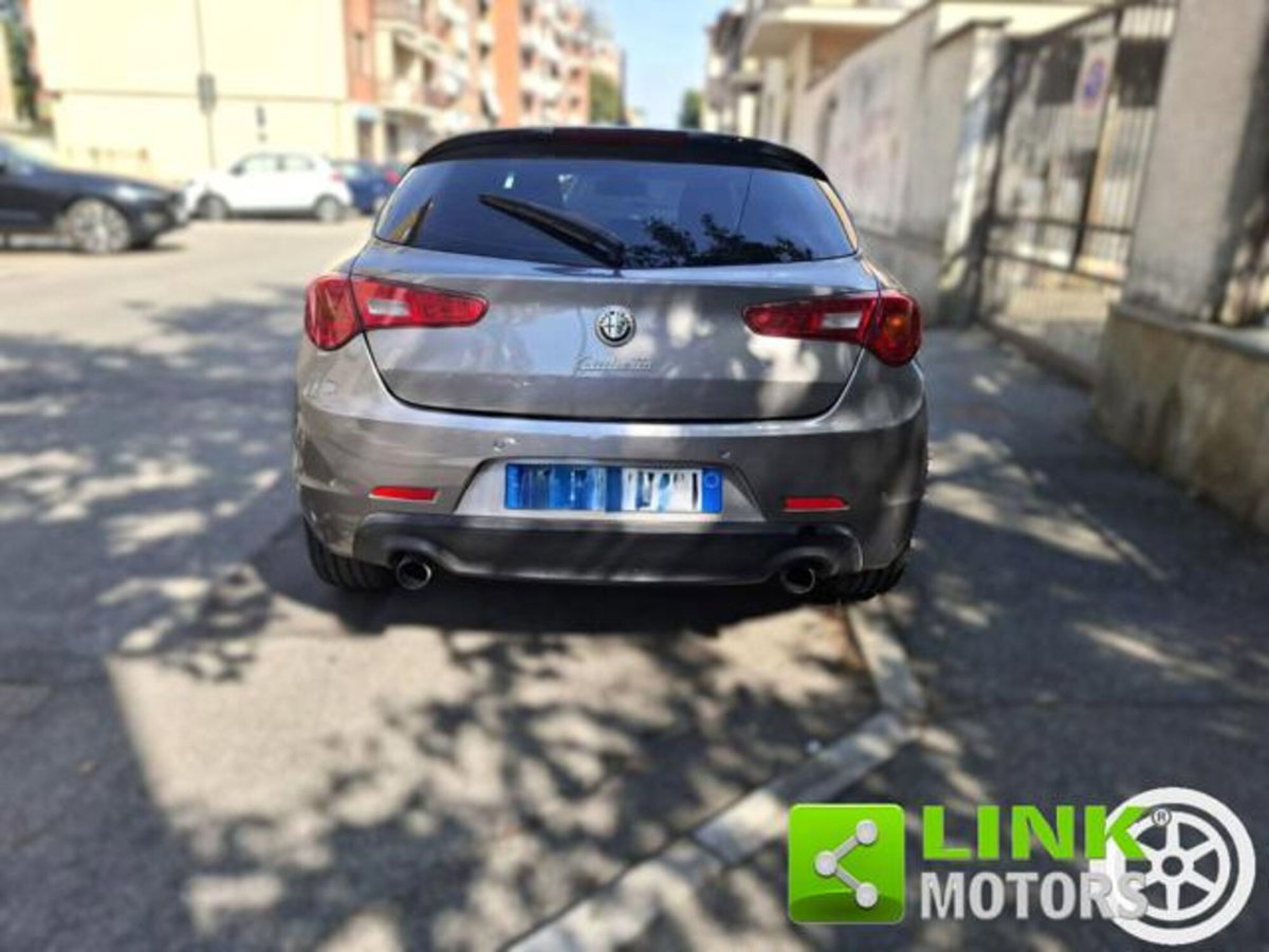 Alfa Romeo Giulietta 2.0 JTDm-2 Progression 170cv tct (4)