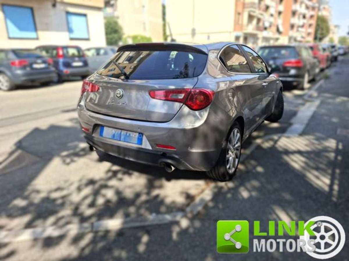 Alfa Romeo Giulietta 2.0 JTDm-2 Progression 170cv tct (5)