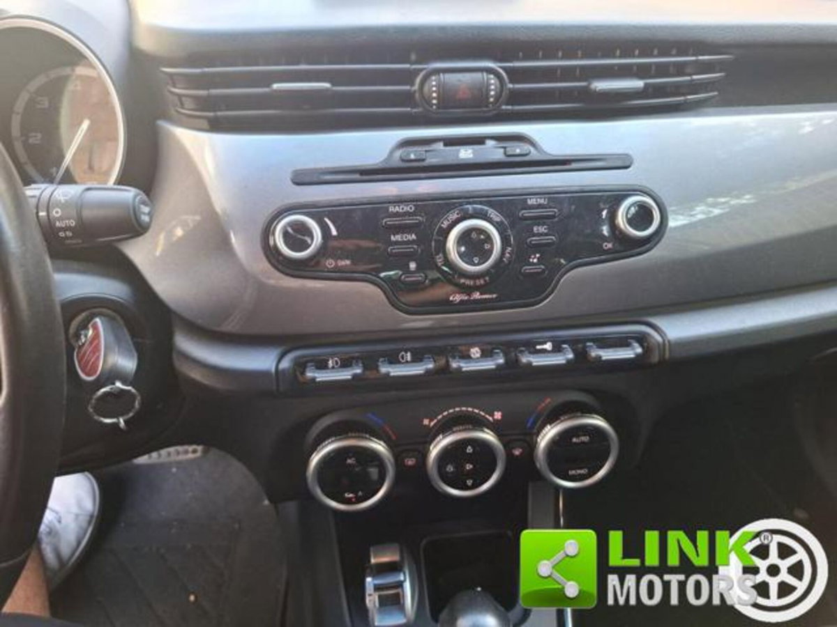 Alfa Romeo Giulietta 2.0 JTDm-2 Progression 170cv tct (7)