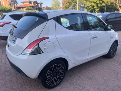 Lancia Ypsilon 1.0 FireFly 5 porte S&S Hybrid Gold Plus (5)