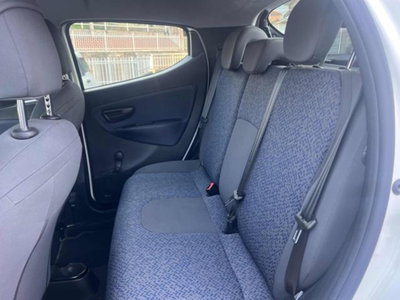Lancia Ypsilon 1.0 FireFly 5 porte S&S Hybrid Gold Plus (8)