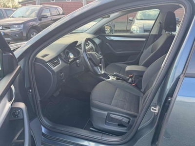 Skoda Octavia Station Wagon 1.5 G-TEC DSG Wagon Style (11)