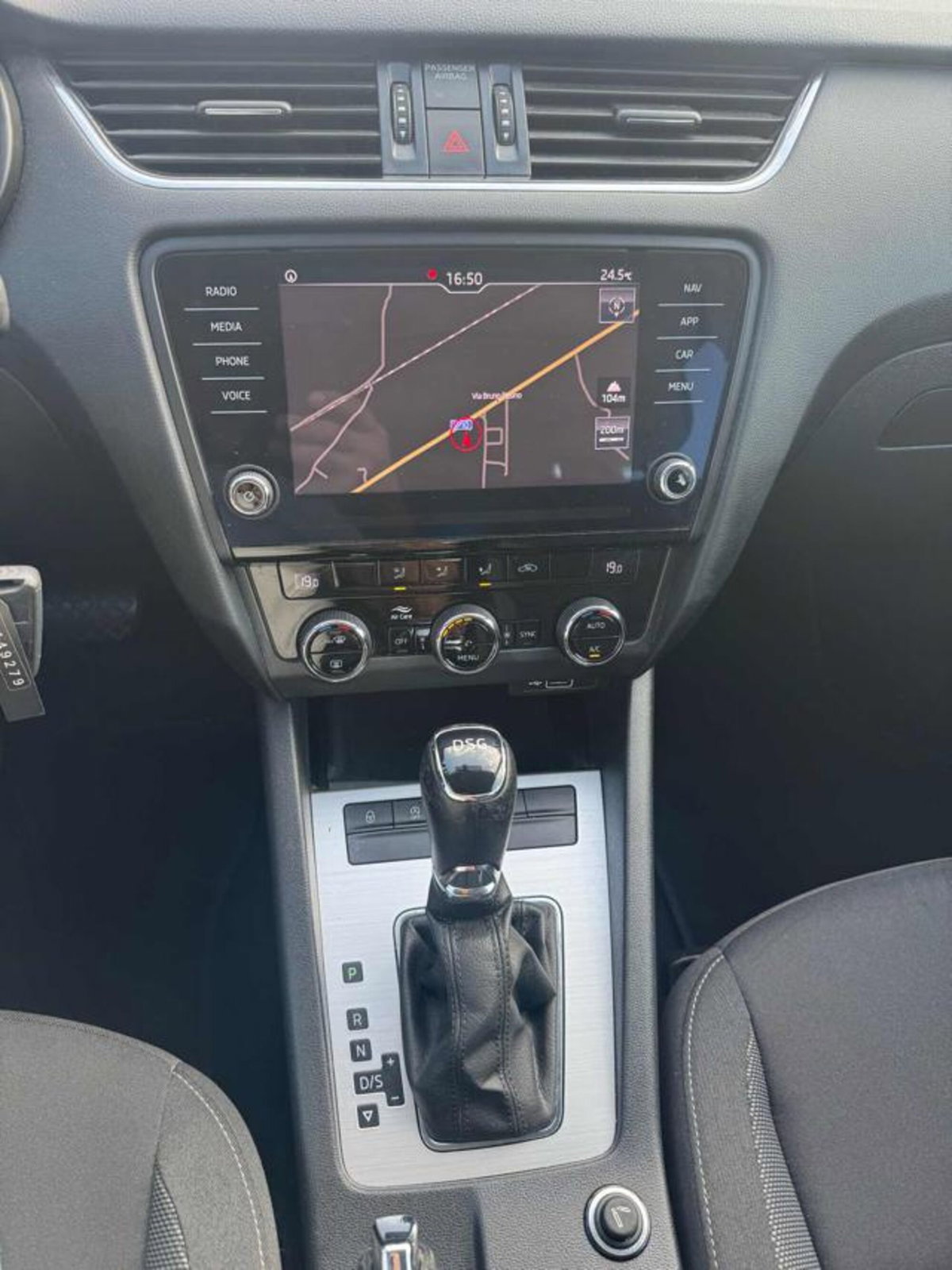 Skoda Octavia Station Wagon 1.5 G-TEC DSG Wagon Style (14)