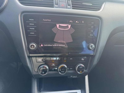 Skoda Octavia Station Wagon 1.5 G-TEC DSG Wagon Style (15)