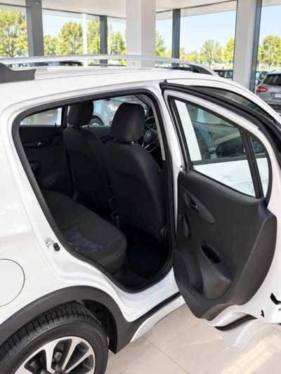 Opel Karl Rocks 1.0 75 CV (15)
