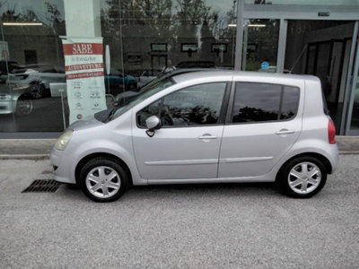 Renault Modus 1.5 dCi 85CV Dynamique (10)