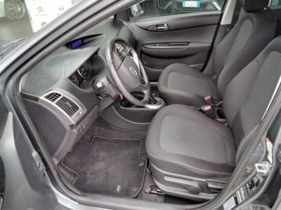 Hyundai i20 1.4 5p. Sound Edition (16)