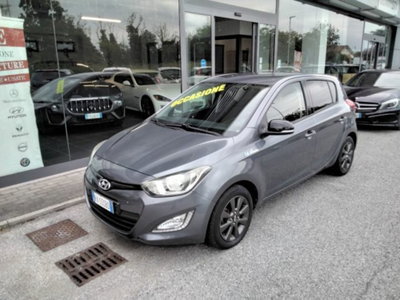 Hyundai i20 1.4 5p. Sound Edition (2)