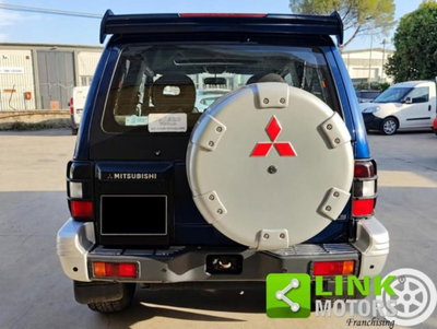 Mitsubishi Pajero 2.5 TDI 3p. GL (4)