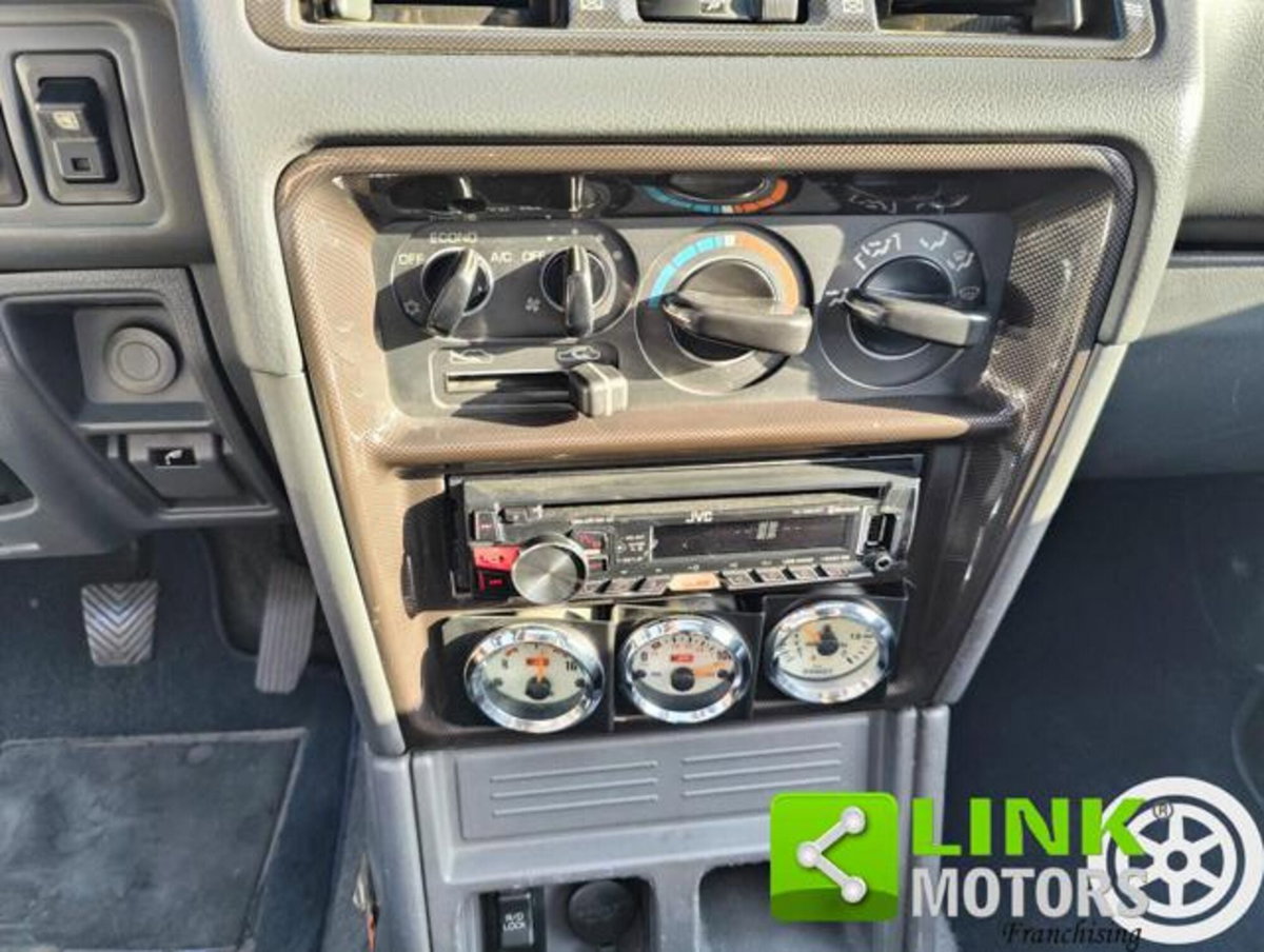 Mitsubishi Pajero 2.5 TDI 3p. GL (9)
